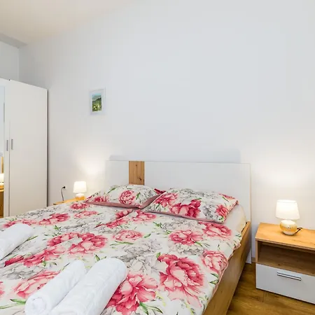 Vida 1floor In The Old Part Of * 巴斯卡